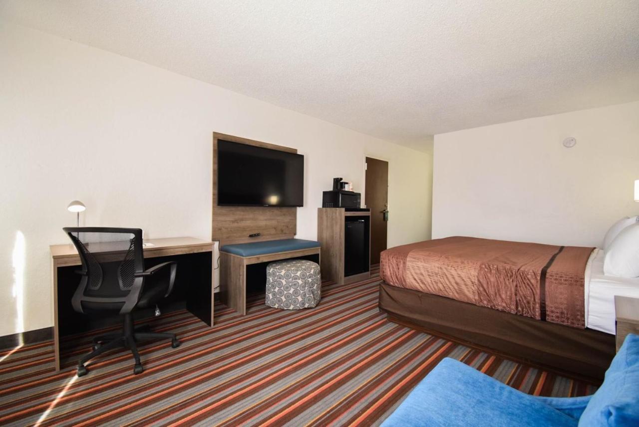 Quality Inn & Suites Sulphur Springs Exterior foto